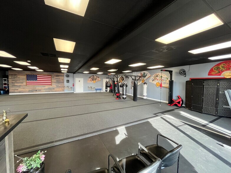 More Photos Of 1722-1784 W 12600 S, Riverton Unknown For Lease