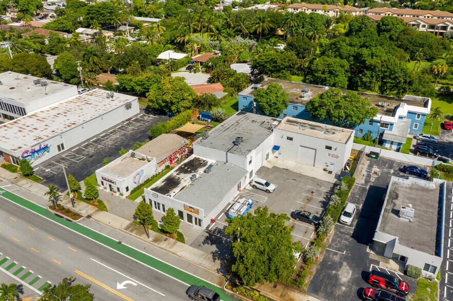 More Photos Of 603 NE 13th St, Fort Lauderdale Storefront Retail Office For Lease