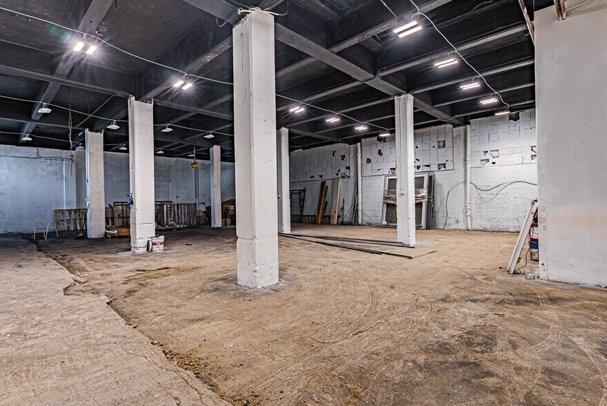 More Photos Of 161 Abington Ave, Newark Warehouse For Sale