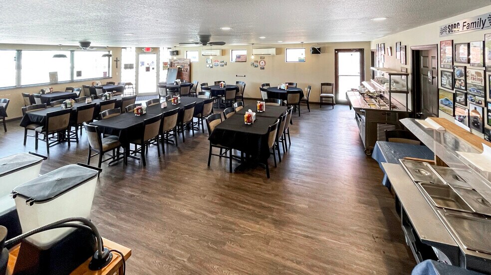 More Photos Of 208 W Arnold Ave, Arnold Restaurant For Sale