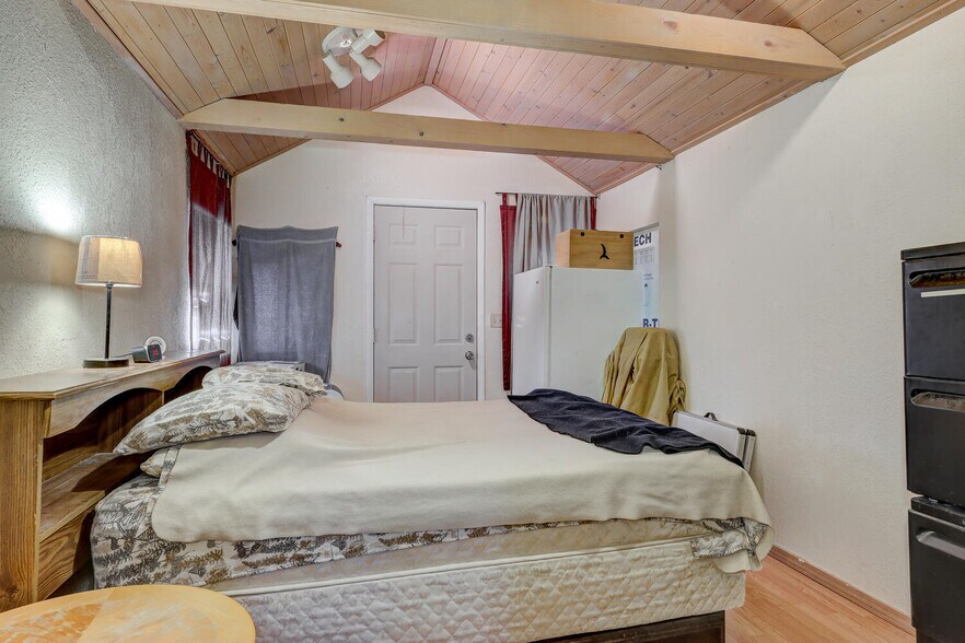 More Photos Of 218 N Avenue C, Kuna Apartments For Sale