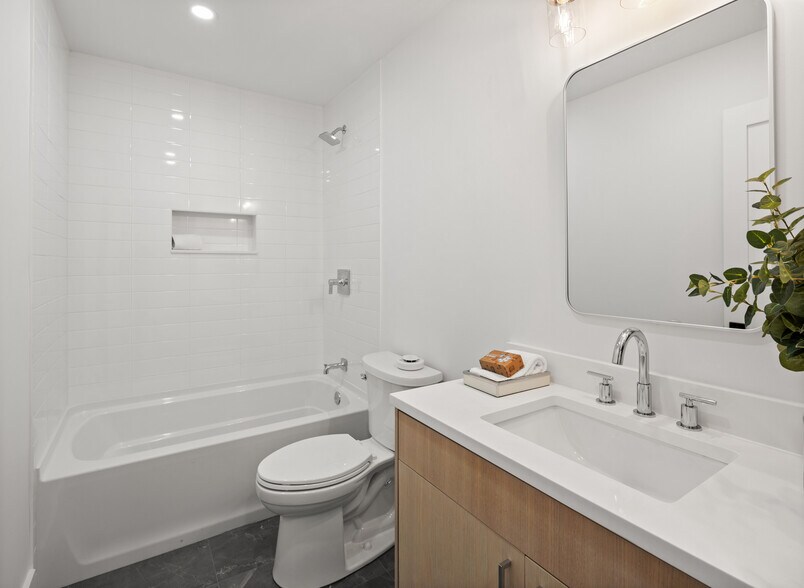 More Photos Of 26 Homestead Ln, Greenwich Apartments For Sale