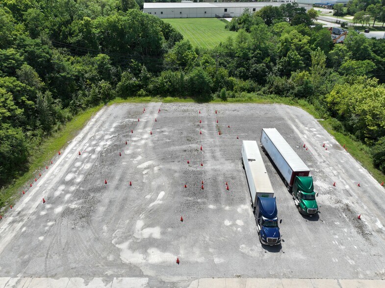 More Photos Of 7025 Production Ct, Independence Warehouse For Lease