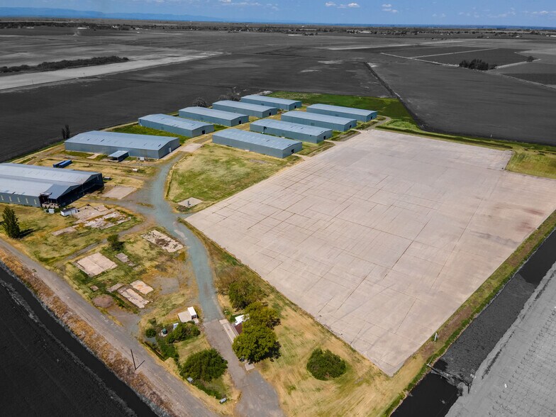 More Photos Of 875 Alfalfa Plant Rd, Courtland Land For Lease