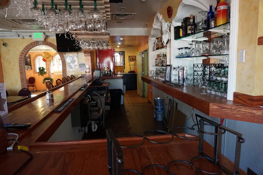 More Photos Of 2319 8th Ave, Greeley Restaurant For Lease