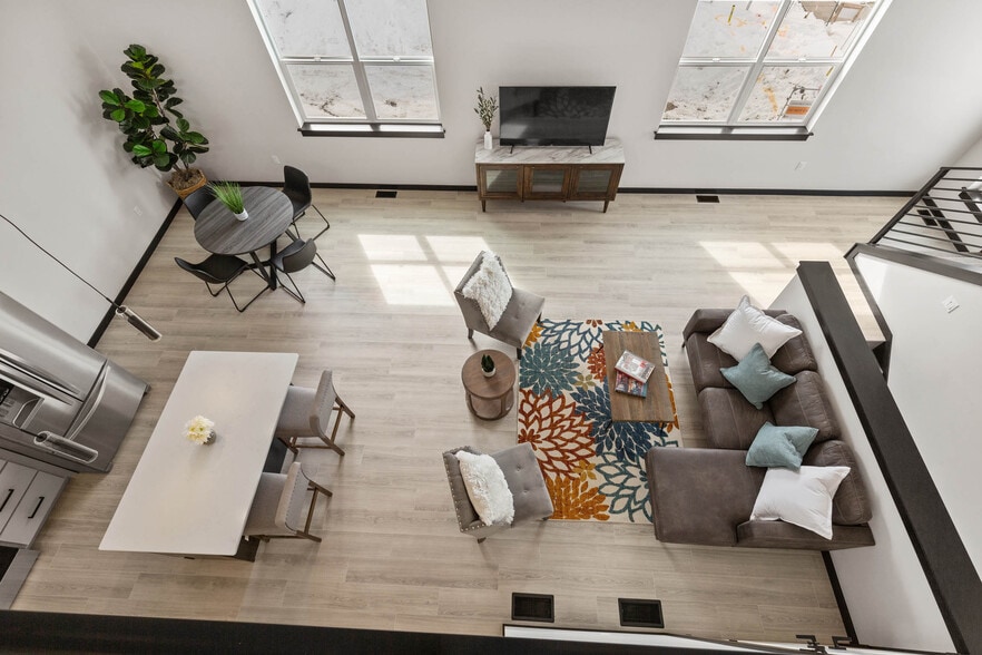 More Photos Of 2998 N 27th Ave, Bozeman Light Manufacturing For Lease