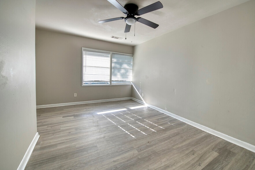 More Photos Of , Macon-Bibb Multifamily For Sale