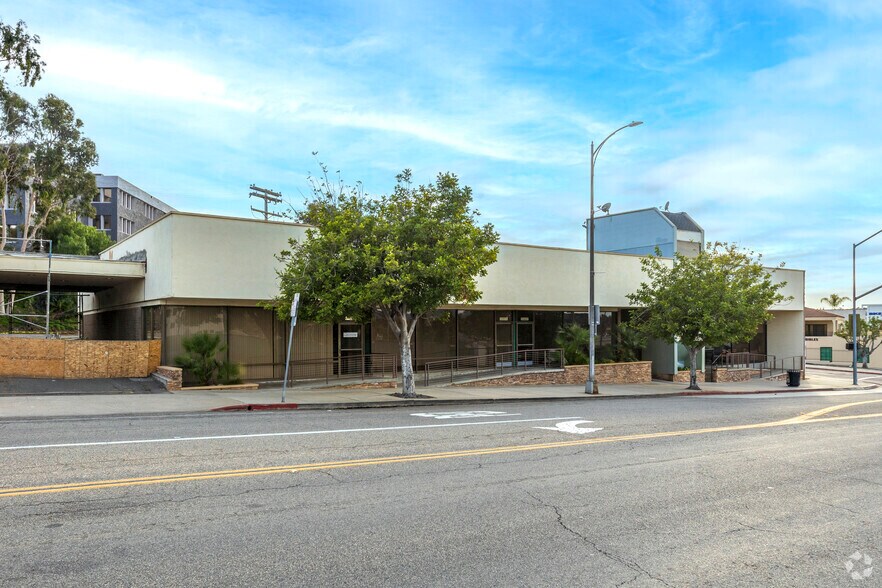 More Photos Of 457 E Grand Ave, Escondido Office For Lease