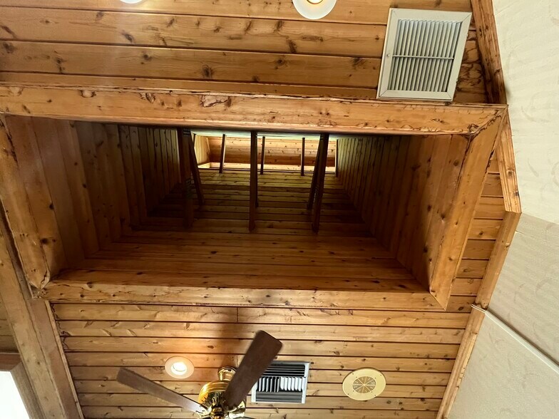 More Photos Of 200 N Thornton Ave, Orlando Office For Sale