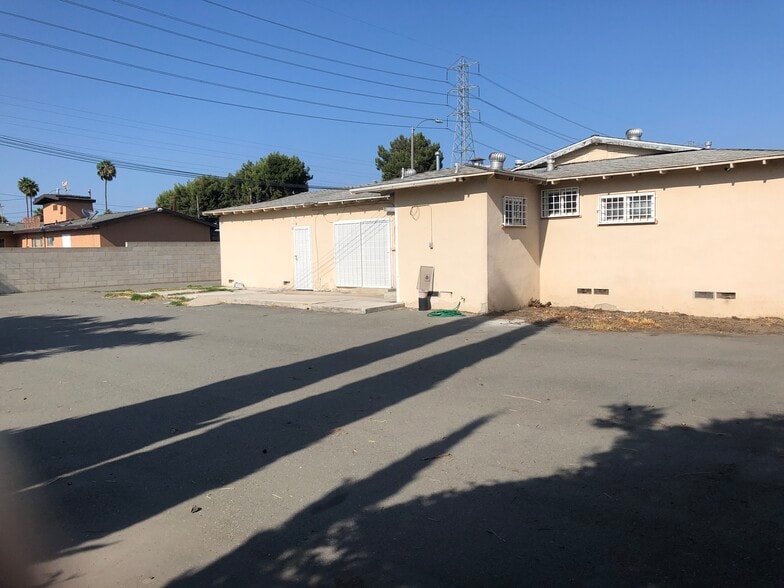 More Photos Of 1645 S Euclid St, Anaheim Light Distribution For Sale