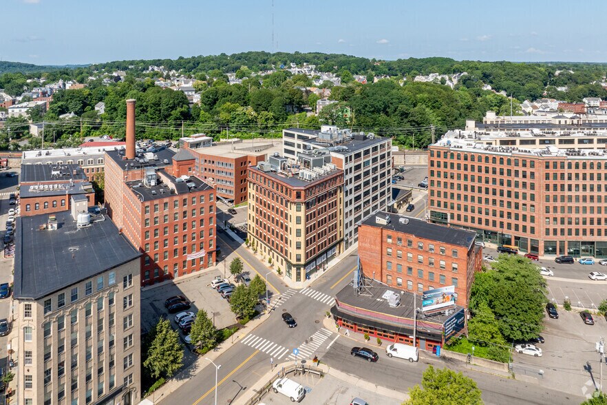 More Photos Of 86 Essex St, Haverhill Apartments For Lease