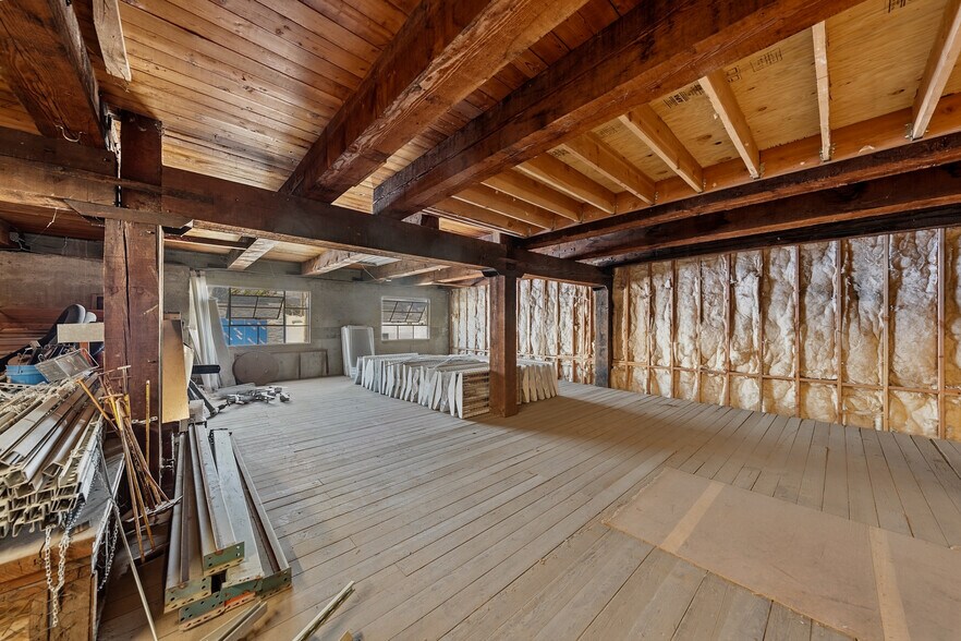More Photos Of 316 Front St, Medford Specialty For Sale