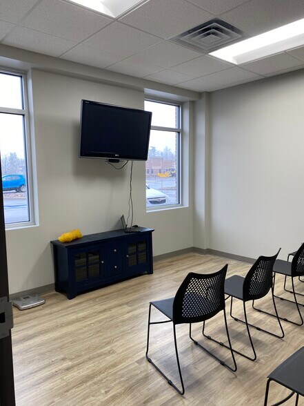 More Photos Of 6031-6045 Transit Rd, East Amherst Unknown For Lease