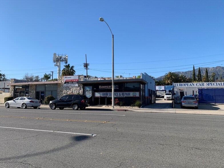 More Photos Of 1533-1535 E Walnut St, Pasadena Freestanding For Sale