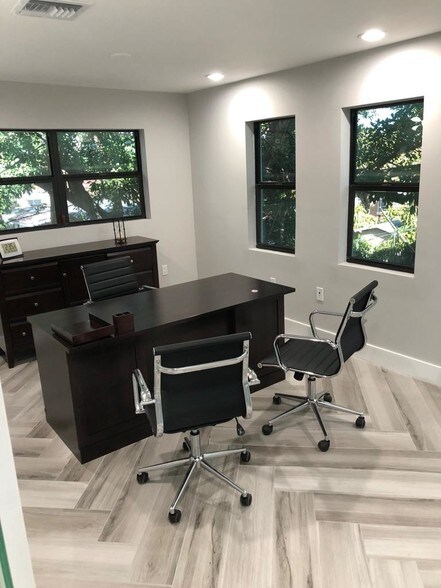 More Photos Of 3475 W Flagler St, Miami Coworking Space