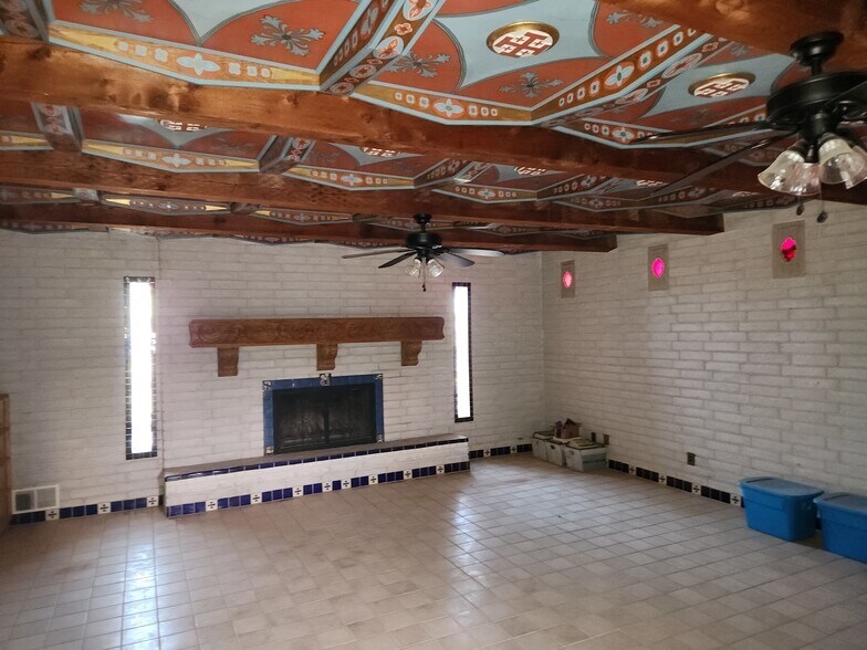 More Photos Of 1601 N County Road 1110, Midland Land For Sale