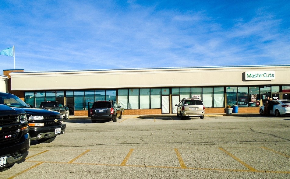 More Photos Of 901 W Morton Ave, Jacksonville Storefront For Lease
