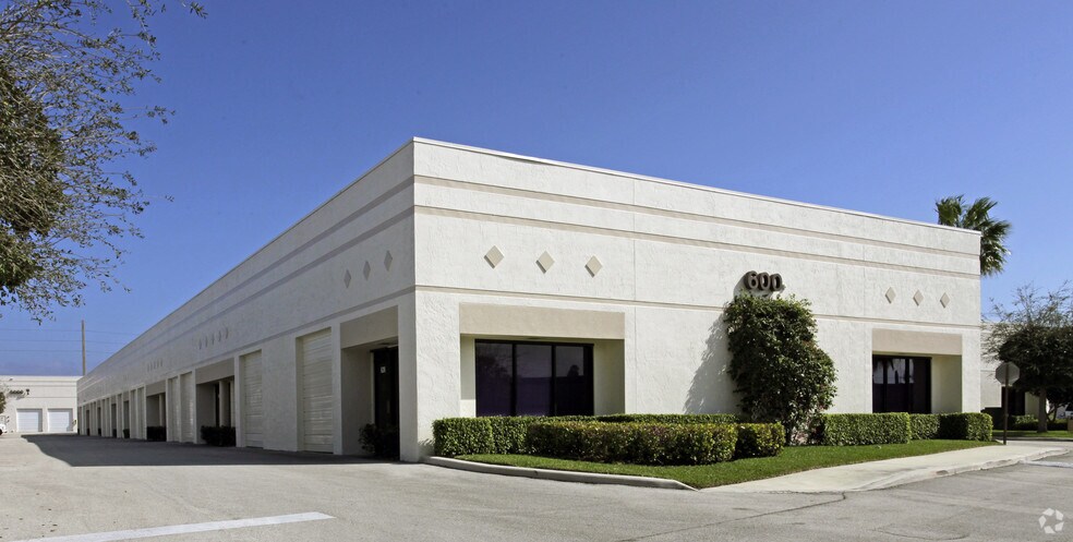 More Photos Of 3500 NW Boca Raton Blvd, Boca Raton Warehouse For Lease