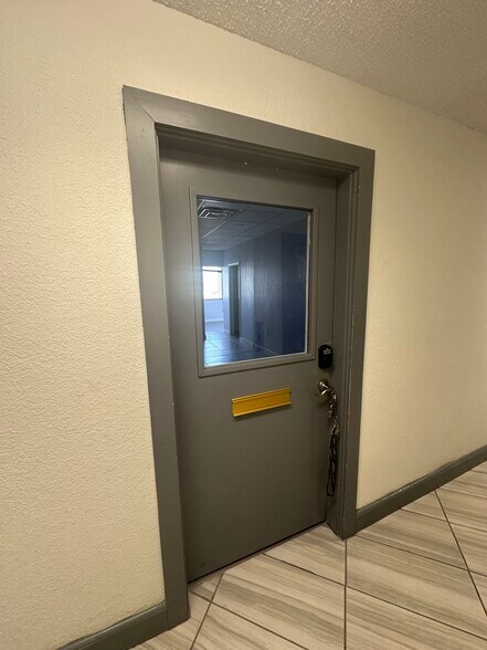 More Photos Of 1280 Hawkins Blvd, El Paso Office For Lease