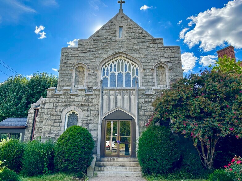 More Photos Of 600 Cooks Ln, Baltimore Religious Facility For Sale