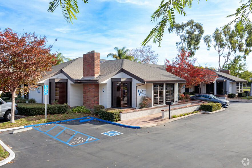 Primary Photo Of 3151 Airway Ave, Costa Mesa Medical For Sale