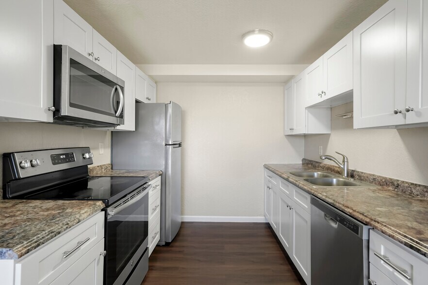 More Photos Of 2940 W Arkansas Ave, Denver Apartments For Sale