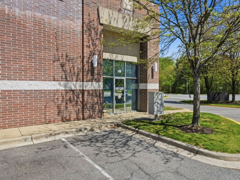 More Photos Of 1001 Prince George's Blvd, Upper Marlboro Light Manufacturing For Sale