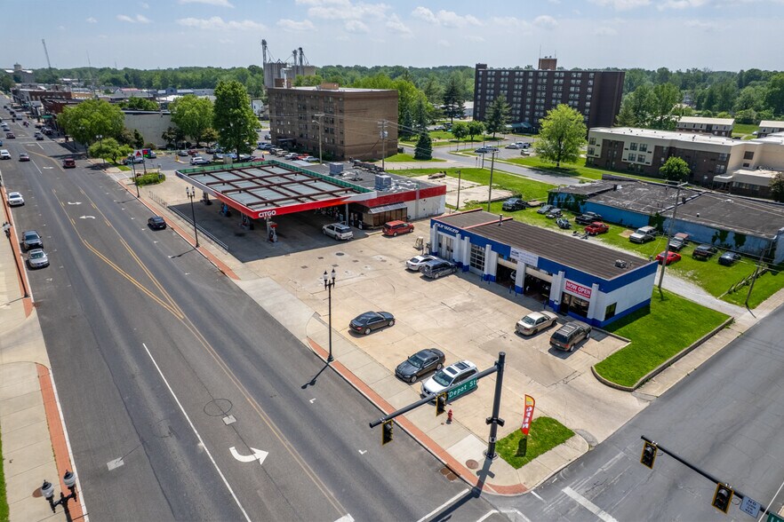 More Photos Of 210-212 W National Ave, Brazil Convenience Store For Sale