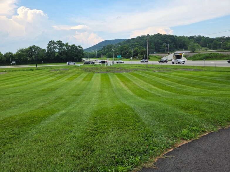 More Photos Of 10 Merritt St, Lucasville Land For Lease