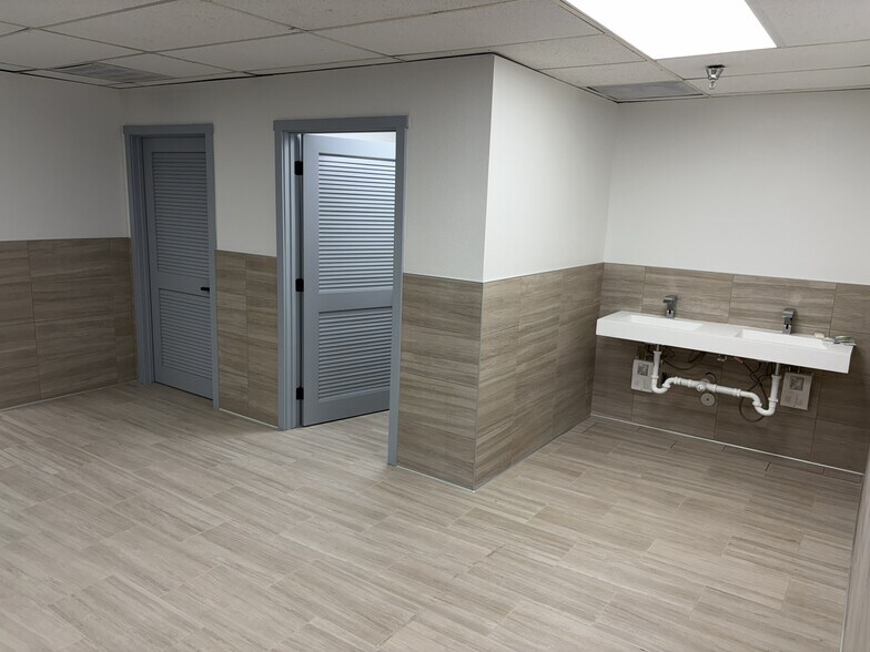 More Photos Of 1201 Shore St, West Sacramento Warehouse For Lease