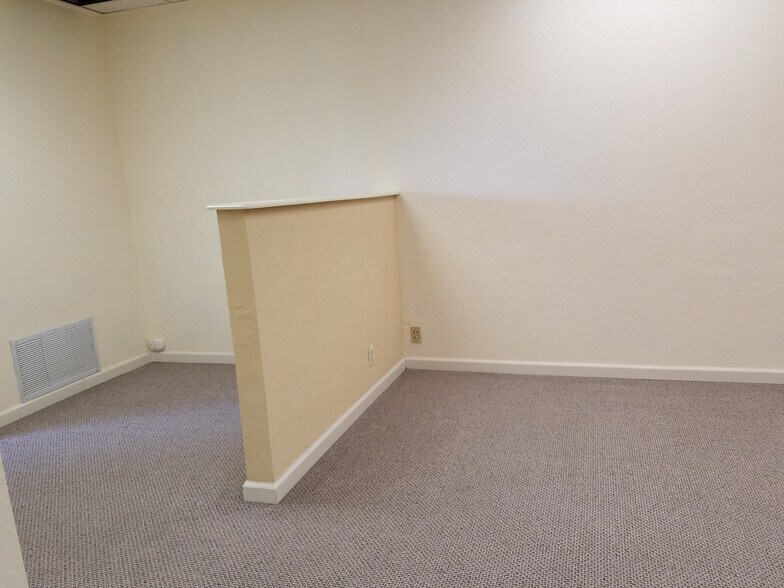 More Photos Of 1840 41st Ave, Capitola Office For Lease