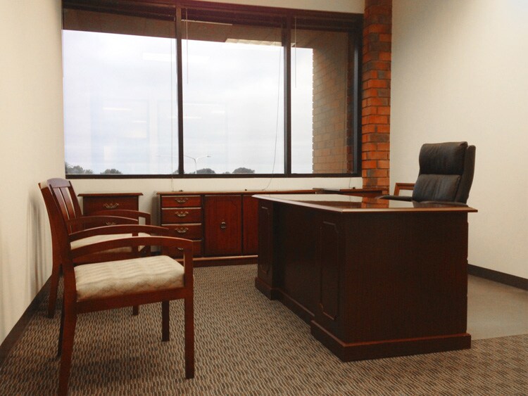 More Photos Of 17 Corporate Plaza Dr, Newport Beach Coworking Space