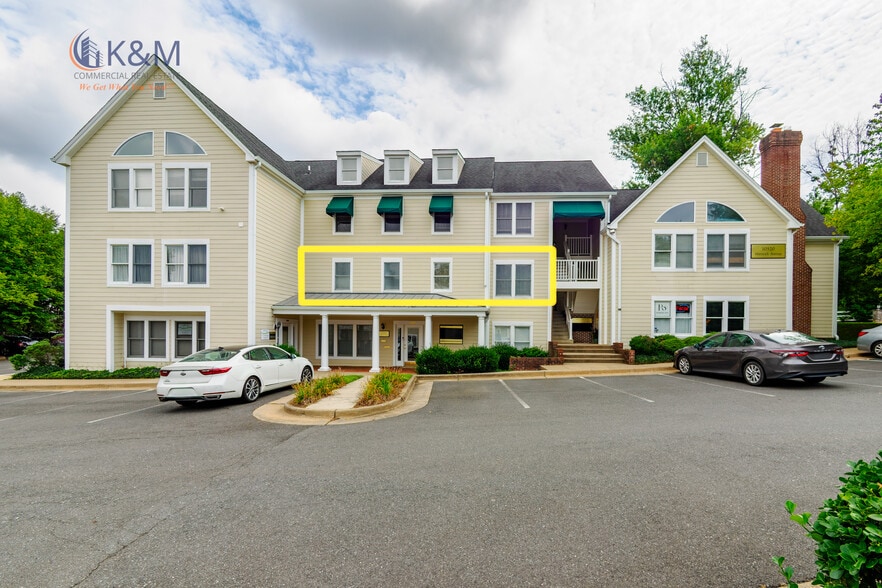 More Photos Of 10520 Warwick Ave, Fairfax Medical For Sale