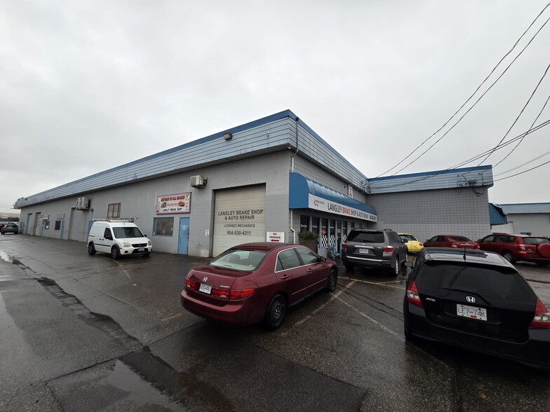 More Photos Of 20081-20091 Industrial Ave, Langley Warehouse For Lease