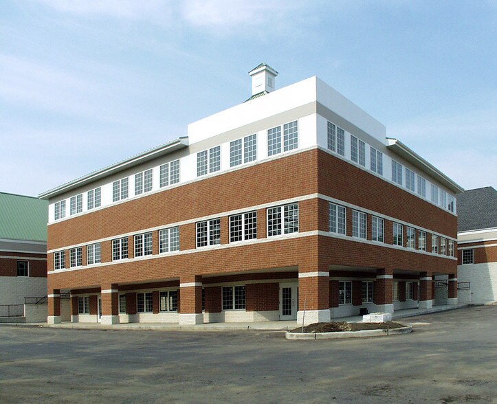 More Photos Of 303 E Royalton Rd, Broadview Heights Medical For Sale