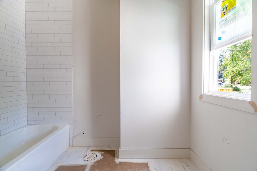 More Photos Of , Raleigh Specialty For Sale