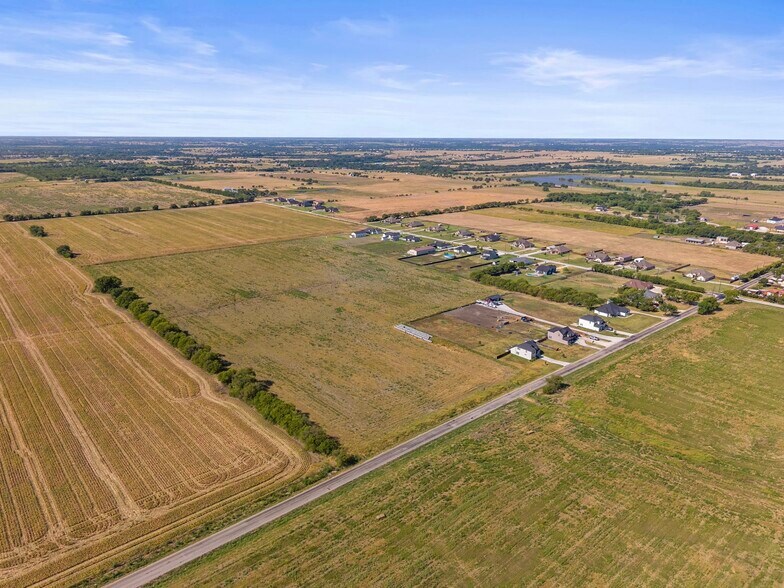 More Photos Of Lois Road West, Sanger Land For Sale