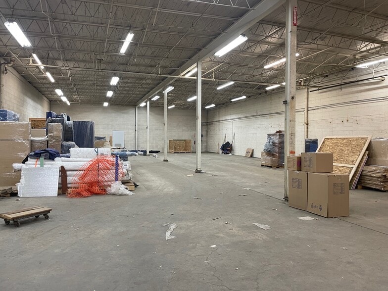 More Photos Of 126 S Sheridan St, Spokane Warehouse For Lease