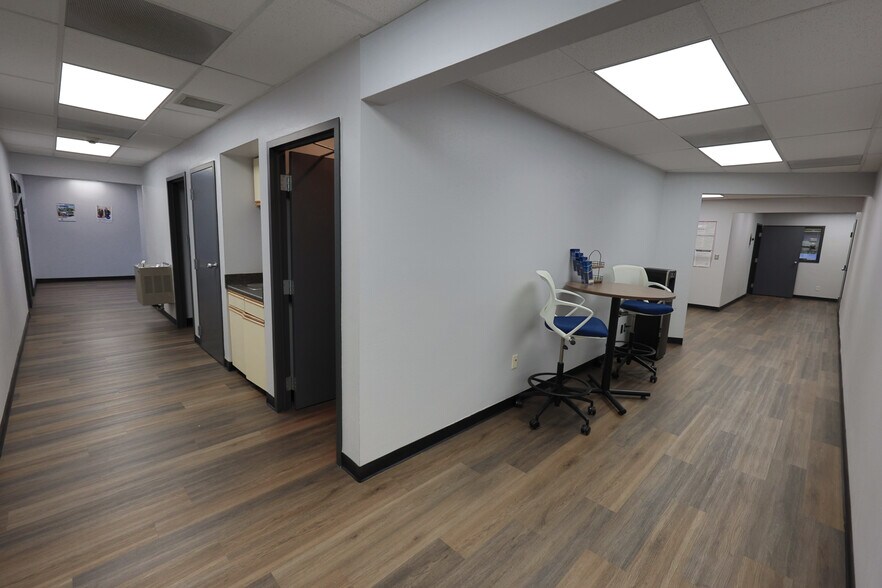 More Photos Of 4935 N 30th St, Colorado Springs Office For Lease