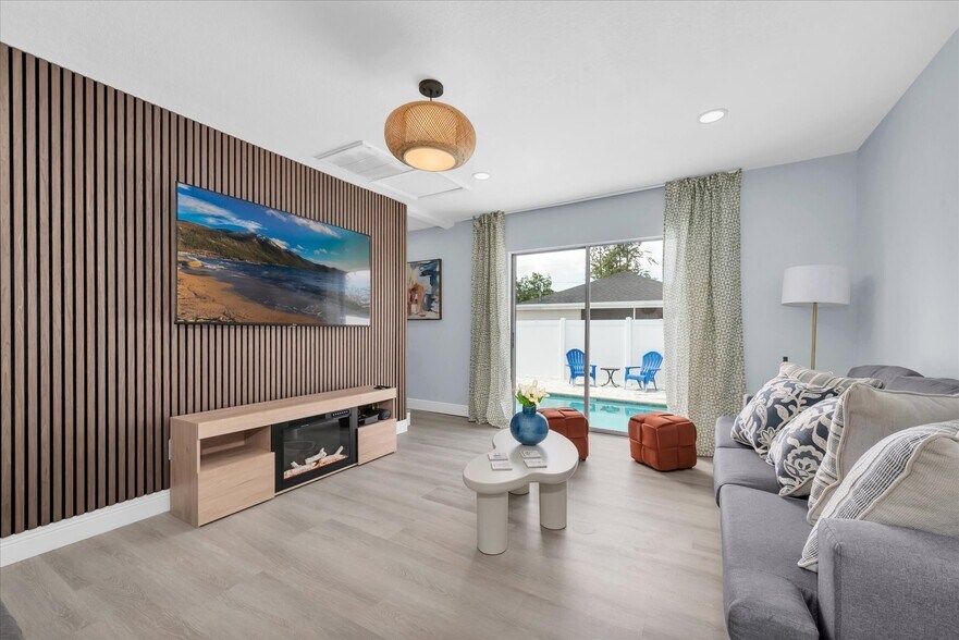 More Photos Of 4000 46th St N, Saint Petersburg Hospitality For Sale