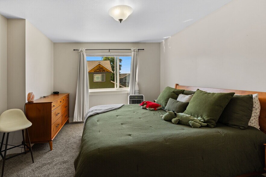 More Photos Of 440 Ice Center Ln, Bozeman Apartments For Sale