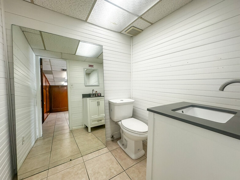 More Photos Of 1820 S Florida Ave, Lakeland Office For Lease