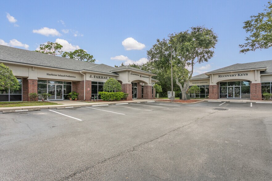 More Photos Of 1301 Plantation Island Dr, Saint Augustine Medical For Sale