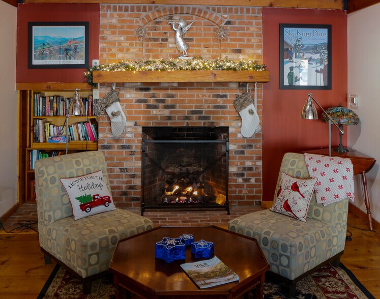 More Photos Of 136 Stewart Rd, Eaton Center Hotel For Sale