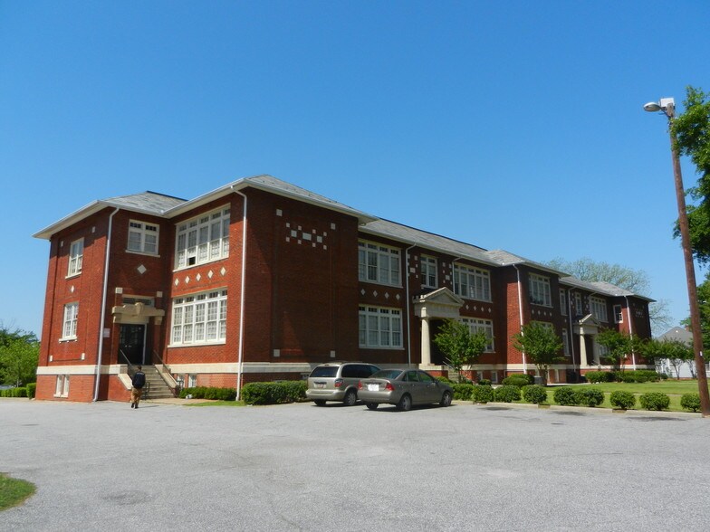 Primary Photo Of 600 Magnolia St, Spartanburg Apartments For Sale