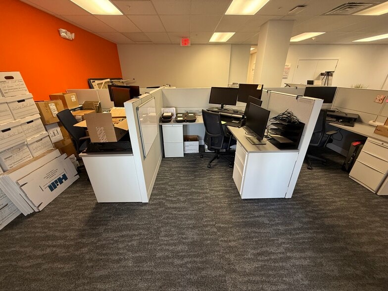 More Photos Of 642 Newtown Yardley Rd, Newtown Office For Lease