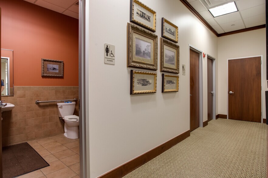 More Photos Of 6850 TPC Dr, McKinney Office For Sale