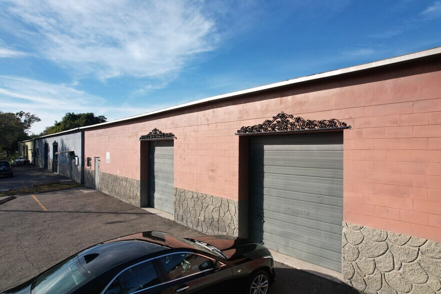 More Photos Of 4123 S 8th Ave, Saint Petersburg Warehouse For Sale