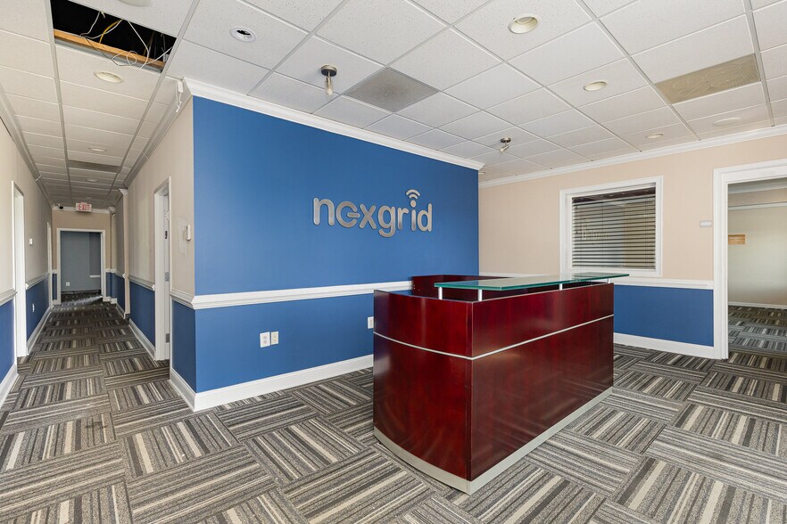 More Photos Of 100 Industrial Dr, Fredericksburg Showroom For Sale