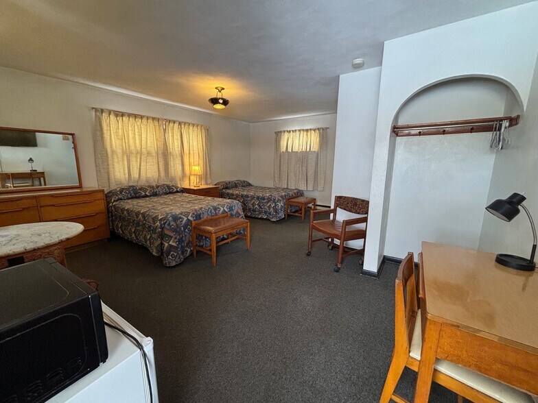 More Photos Of 212 Buffalo St, Gowanda Hotel For Sale
